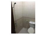 kamar mandi dalam dengan shower